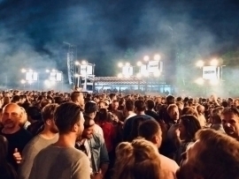 Smartphones plus satellite navigation for safer, smarter festivals